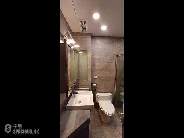 Mid Levels Central - Regence Royale Tower 1 12