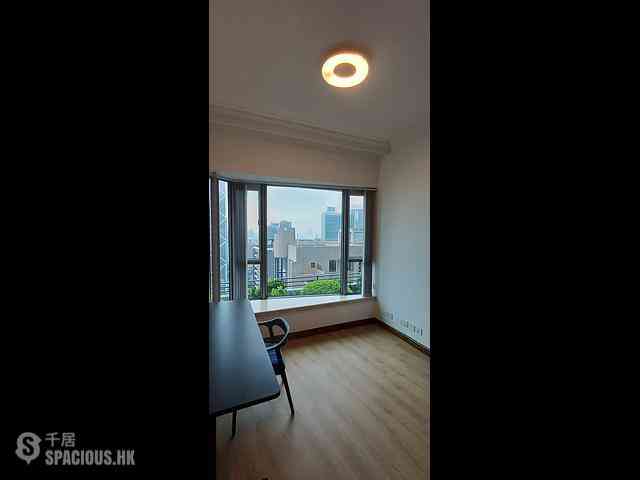 Mid Levels Central - Regence Royale Tower 1 13