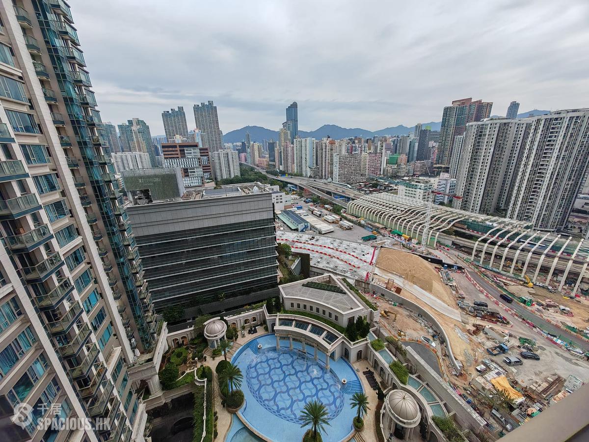 Yau Ma Tei - The Coronation Tower 6 01