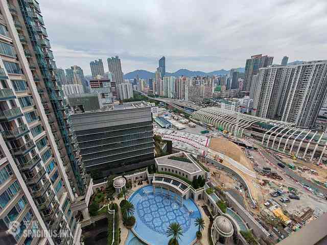 Yau Ma Tei - The Coronation Tower 6 01