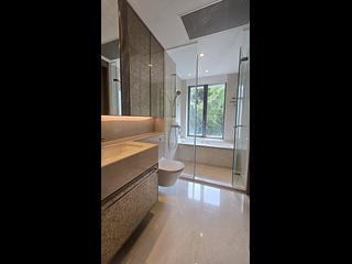Mid Levels Central - Branksome Grande 09