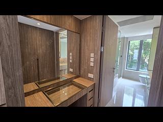 Mid Levels Central - Branksome Grande 06