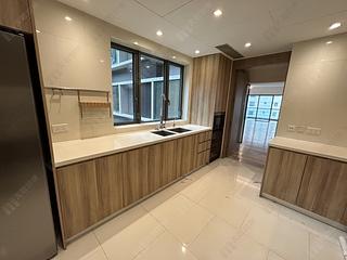 Mid Levels Central - Branksome Grande 13