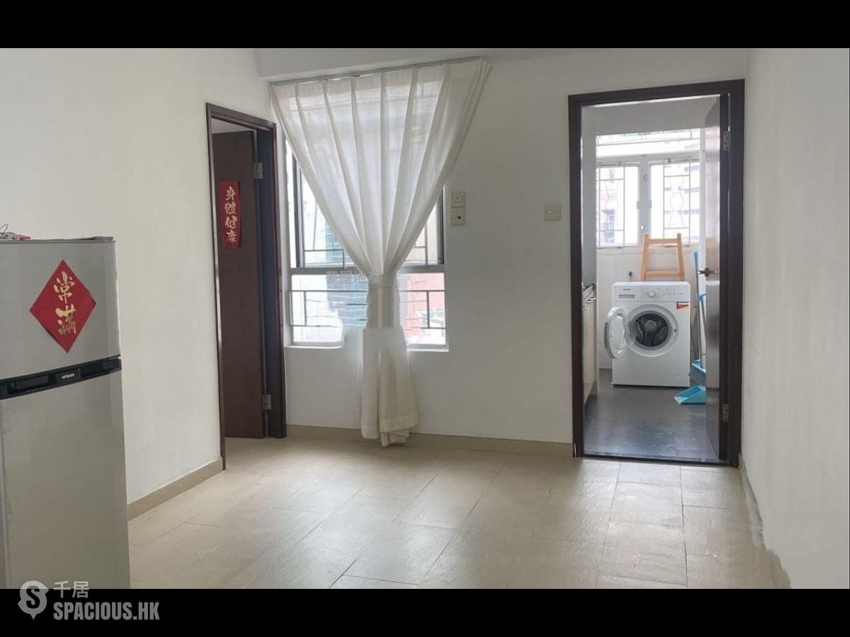 Wan Chai - Tai Wo Mansion 01