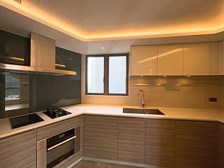 Discovery Bay - Discovery Bay Phase 16 Poggibonsi 03