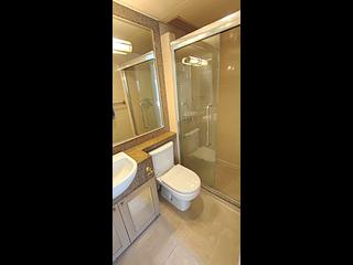 Sheung Wan - Queen's Terrace Block 2 07