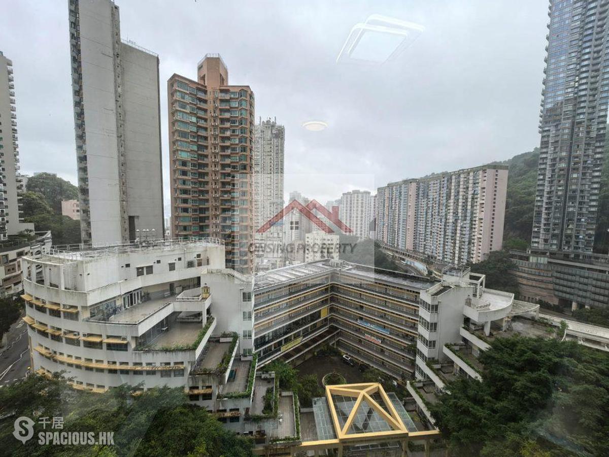 Tai Hang - The Signature 01