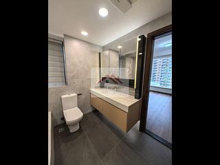 Tai Hang - The Signature 08