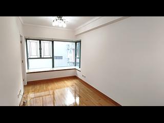 Sheung Wan - Queen's Terrace Block 2 03