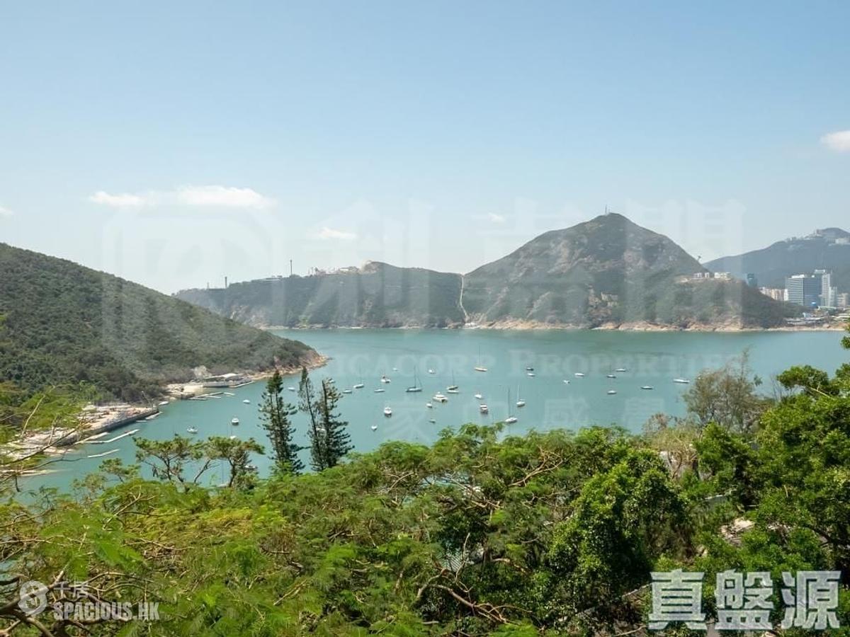 Repulse Bay - Overbays 01