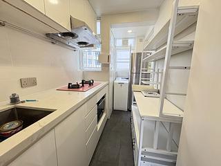 Mid Levels Central - Sussex Court 04