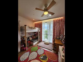 Chung Hom Kok - 33, Cape Road 05