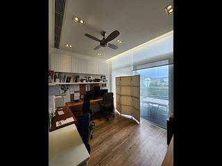 Chung Hom Kok - 33, Cape Road 08