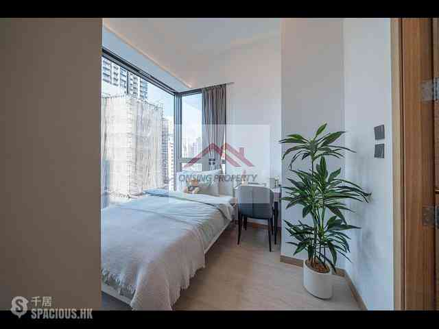 Sai Ying Pun - 50, Third Street 06