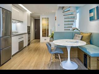 Noho - 7-9, Shin Hing Street 02