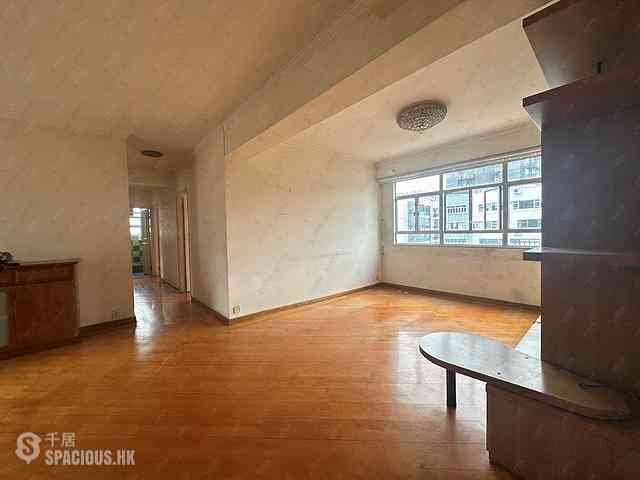 Ho Man Tin - Prince Edward Towers 01