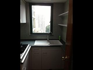 Kennedy Town - University Heights 06