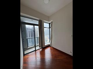 Tai Kok Tsui - Park Summit Block 1 04
