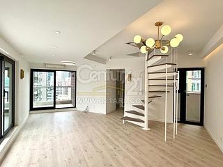 Soho - Albron Court 17