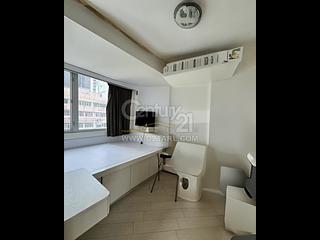 Sai Ying Pun - Kam Kwan Building 03