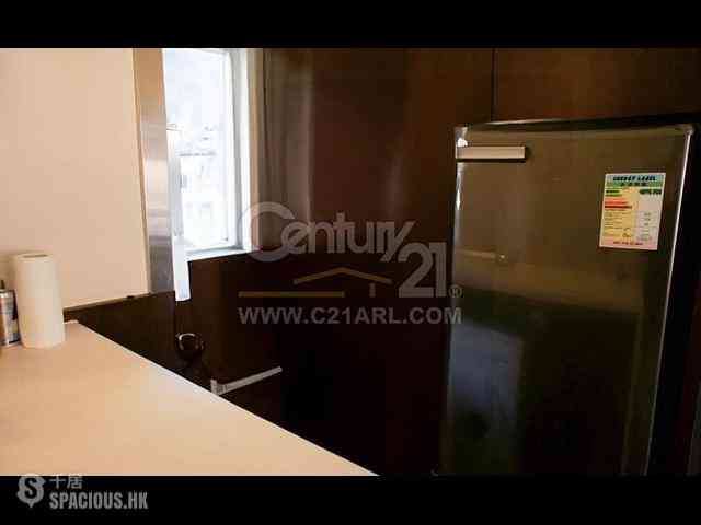 Sai Ying Pun - Kam Kwan Building 06