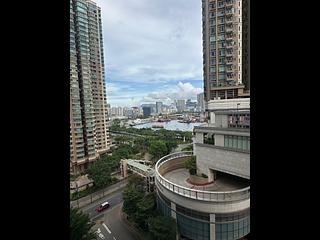 Tai Kok Tsui - Imperial Cullinan Tower 6B 04