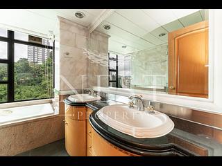 Mid Levels Central - Fairlane Tower 08