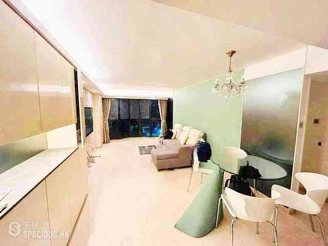 Stubbs Road - Crescent Heights 01