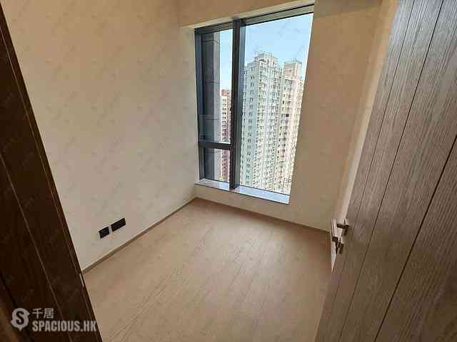 Ho Man Tin - In One Phase 1B Tower 3B 04