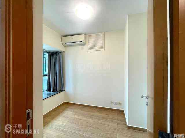 Tseung Kwan O - Park Central Phase 1 Block 8 02