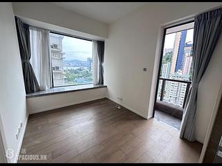 Tai Hang - The Warren 03