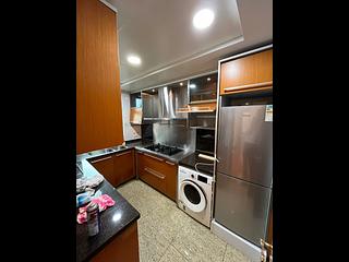 West Kowloon - The Arch Moon Tower (Block 2A) 05