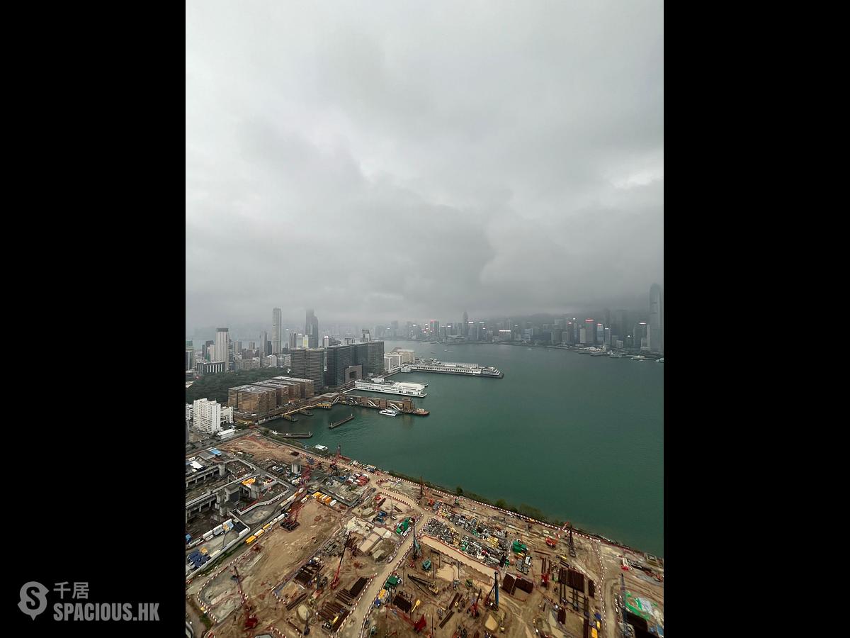 West Kowloon - The Harbourside Block 2 01