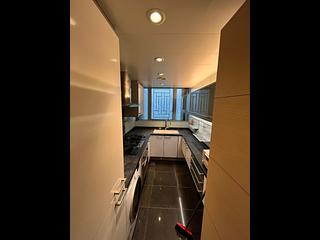 West Kowloon - The Harbourside Block 2 05