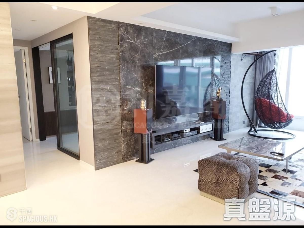 Braemar Hill - Summit Court 01