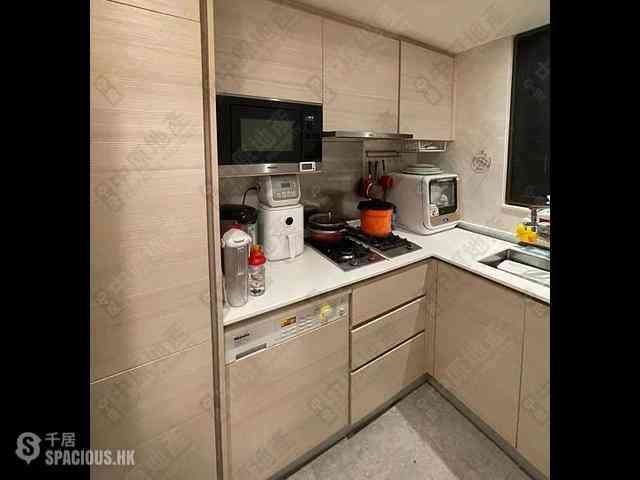 Ho Man Tin - Mantin Heights Block 5 04