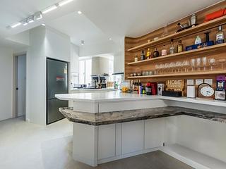 Mid Levels Central - Jing Tai Garden Mansion 04