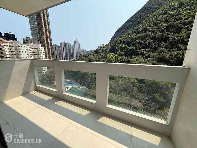 Mid Levels West - Realty Gardens 01