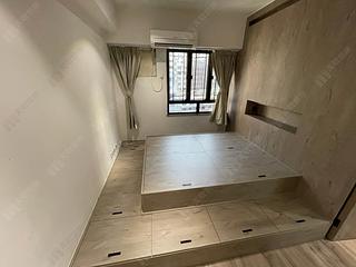 Sai Ying Pun - Ka Fu Building 05
