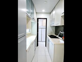 Braemar Hill - Evelyn Towers 18