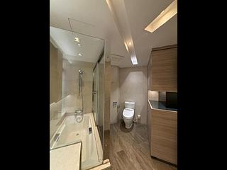 Hung Hom - Laguna Verde Phase 1 Green Wood Block 2 05