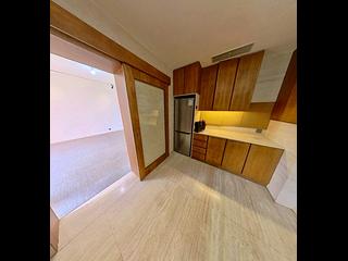 Jardines Lookout - Park Place Block B 05