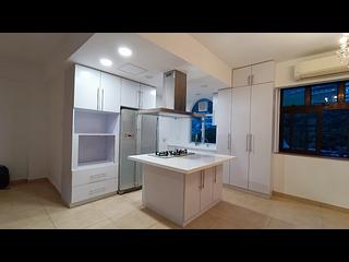Pok Fu Lam - Glamour Court 02
