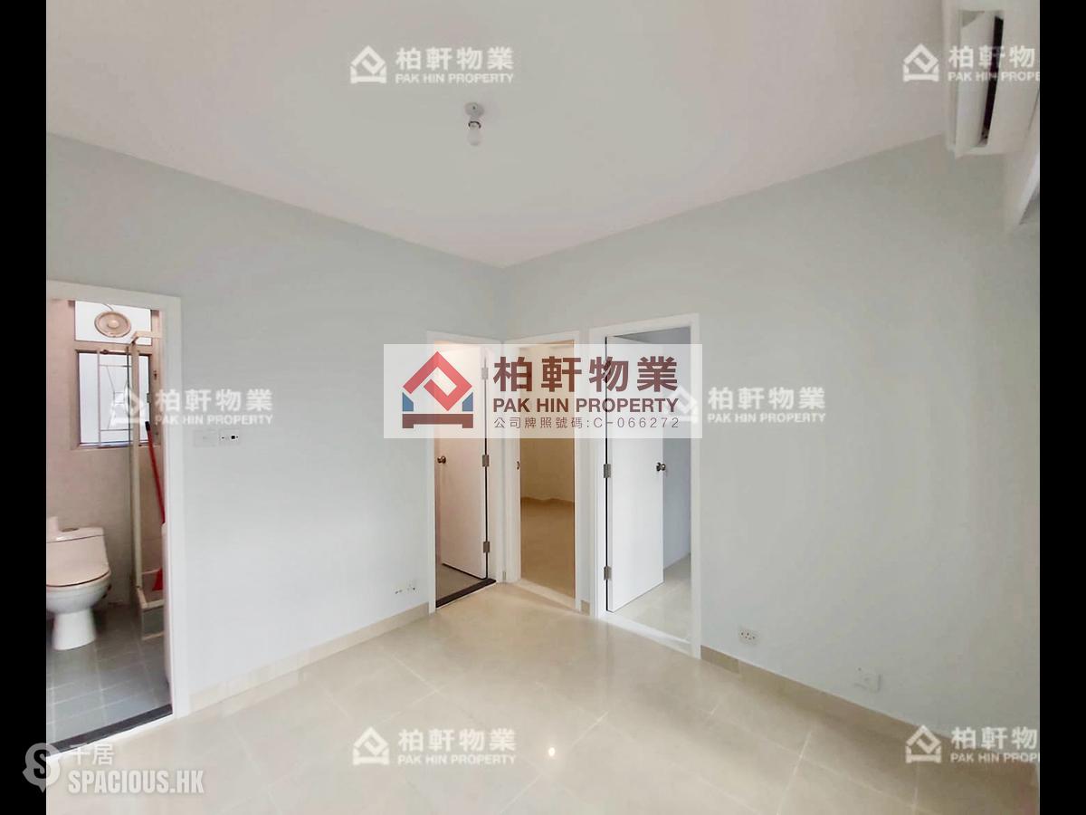 Quarry Bay - Kiu Ying Building 01