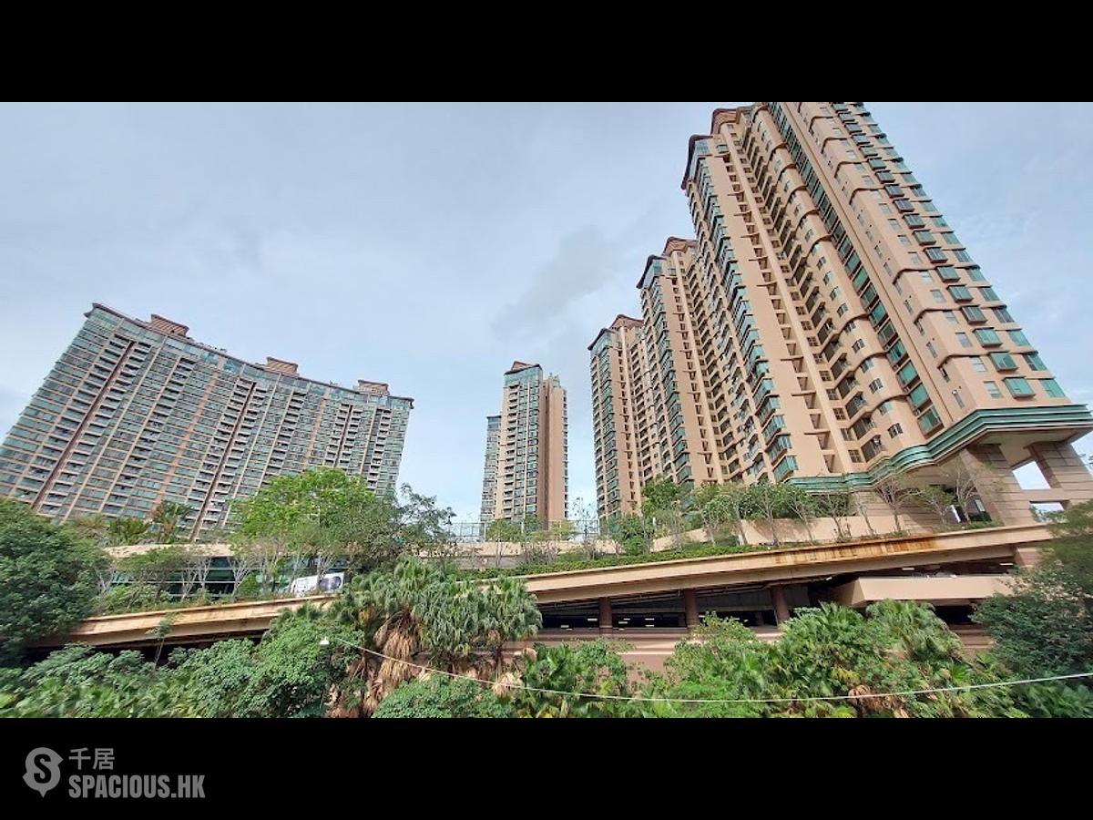 Yau Ma Tei - Parc Palais Block 6 01