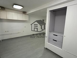 Sai Ying Pun - Tung Cheung Building 07