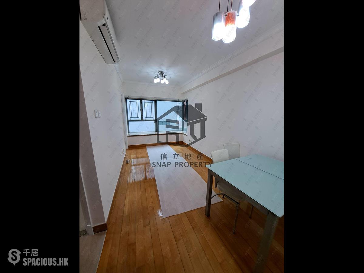 Sheung Wan - Queen's Terrace Block 2 01