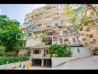 Mid Levels Central - Pak Fai Mansion 13