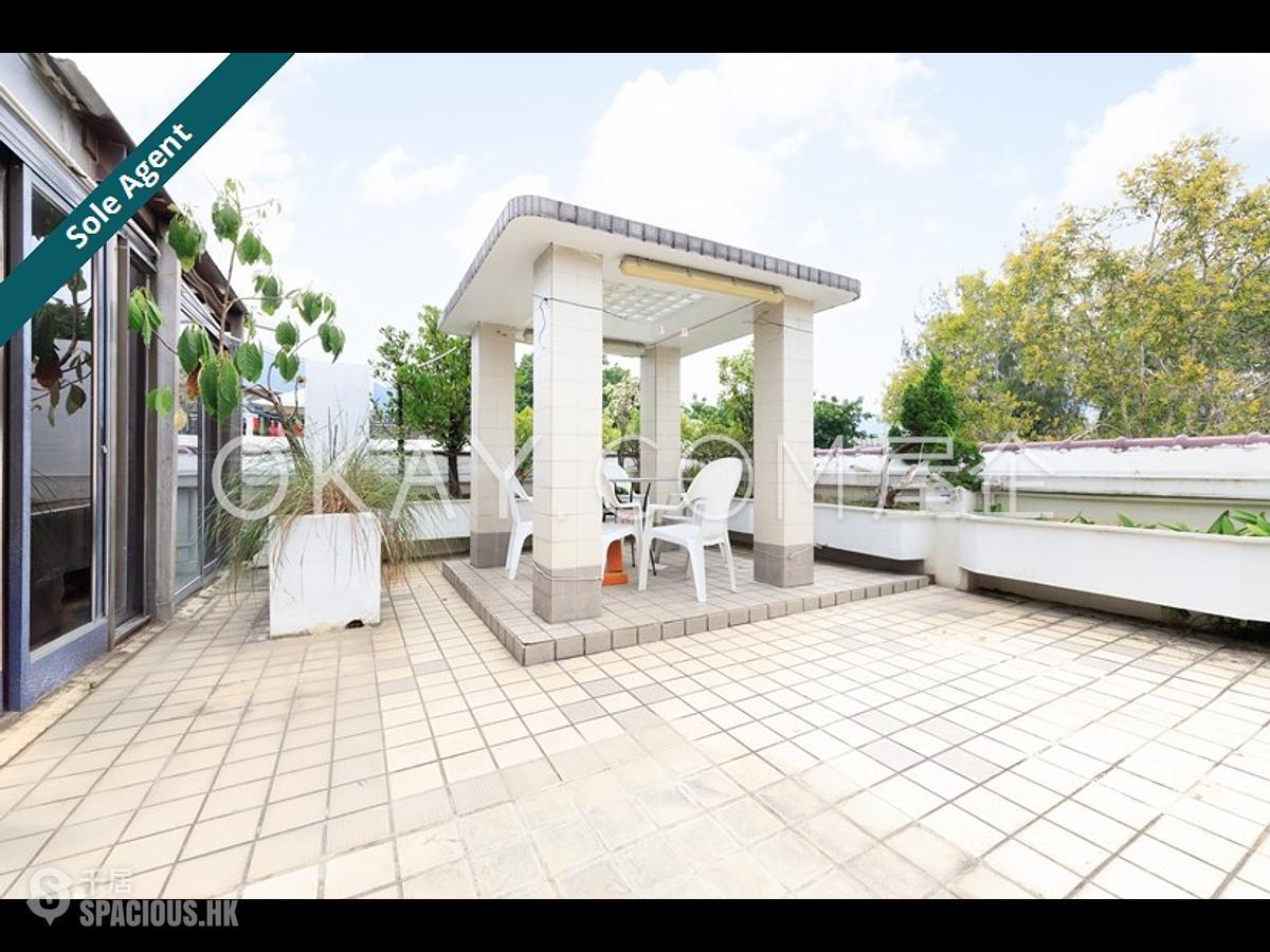 Yau Yat Chuen - May King Court 01
