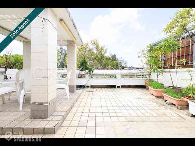 Yau Yat Chuen - May King Court 02